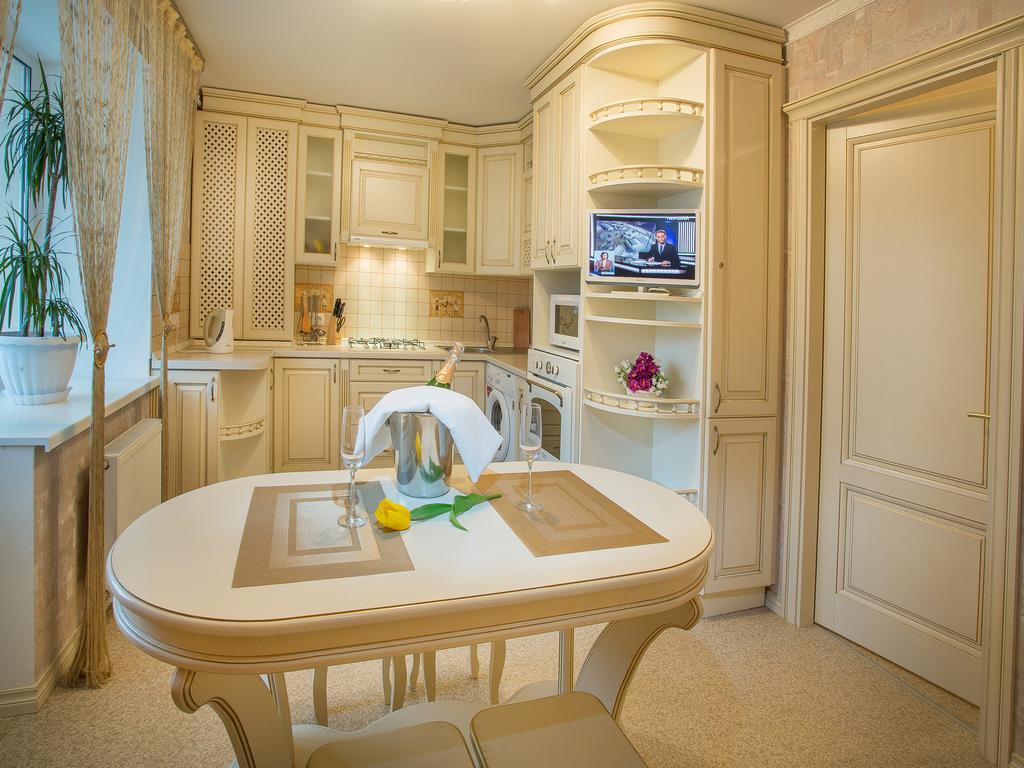 Luxury Apartments With Jacuzzi Sumy Rom bilde